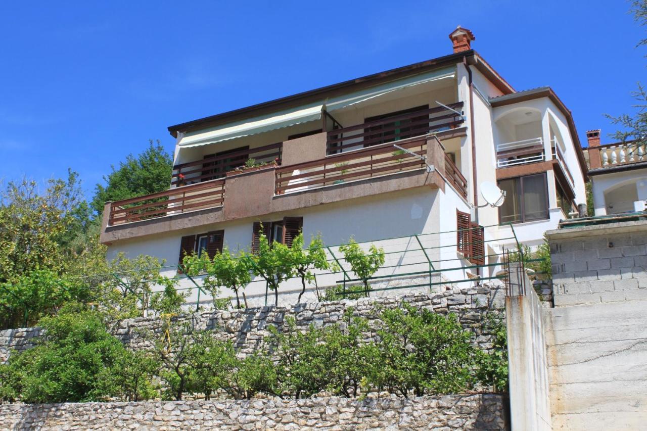 Apartments With A Parking Space Rabac, Labin - 7622 المظهر الخارجي الصورة