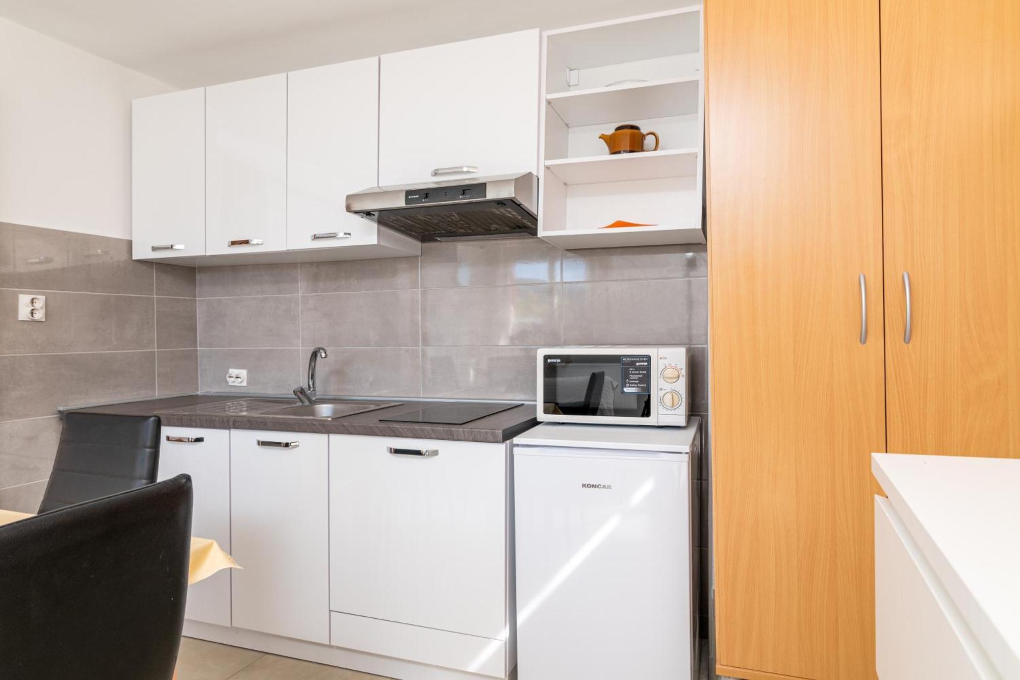 Apartments With A Parking Space Rabac, Labin - 7622 الغرفة الصورة