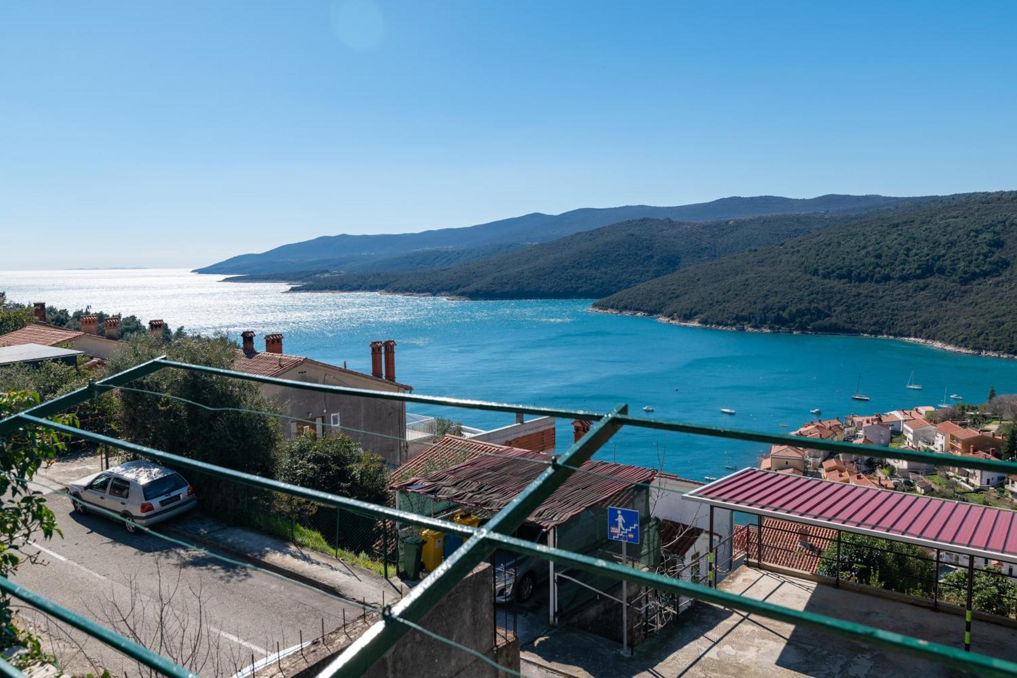 Apartments With A Parking Space Rabac, Labin - 7622 المظهر الخارجي الصورة